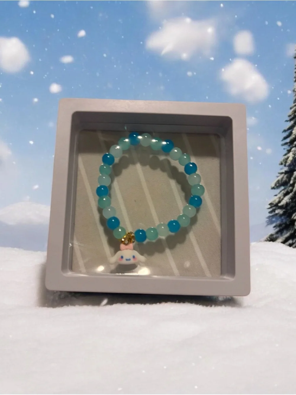 Cute Blue Beaded Bracelet with cinnamonroll charm hello kitty and friends
